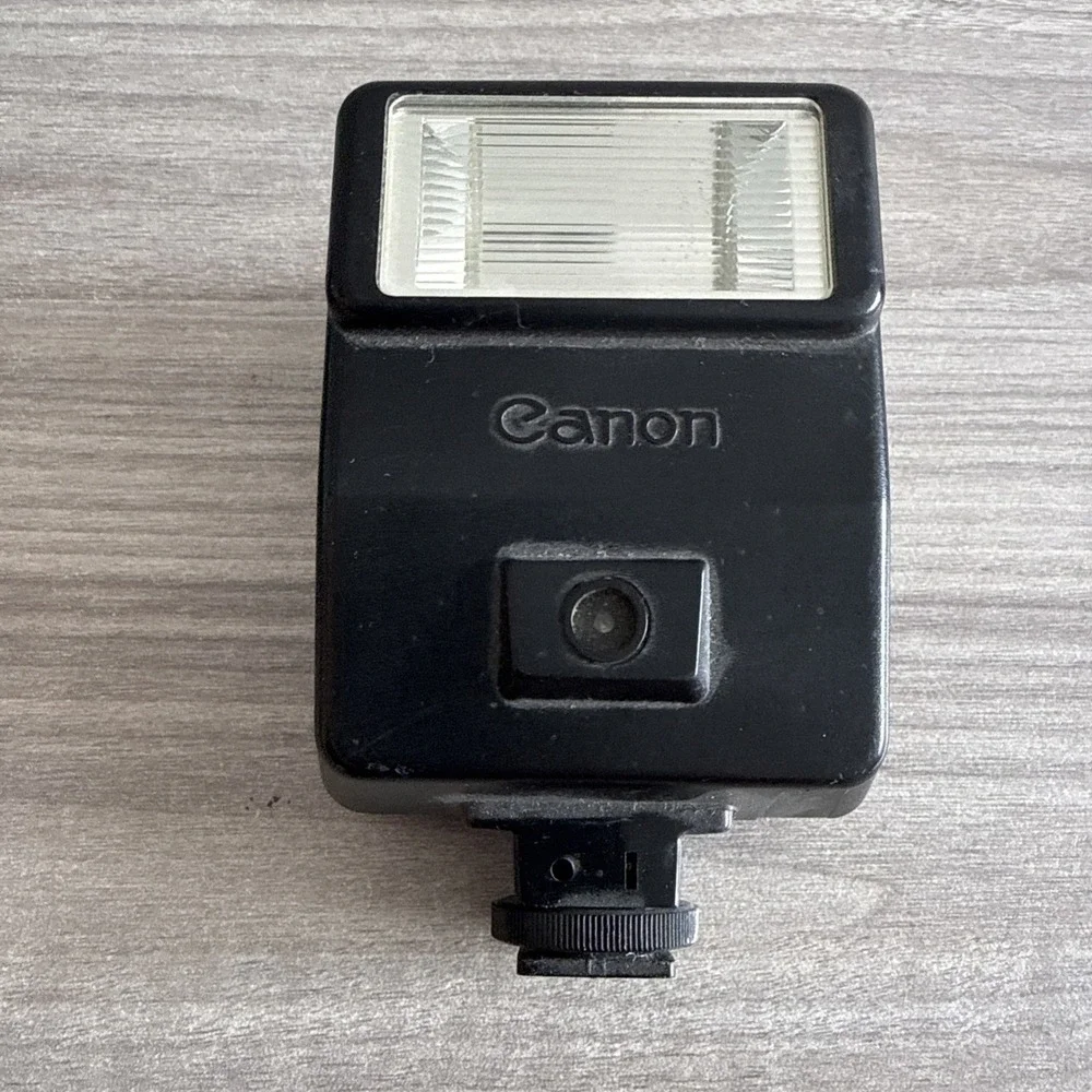 Canon AE-1 SLR 35mm Film Camera w/ Canon Lens FD 50mm F1.8!l Tested Works